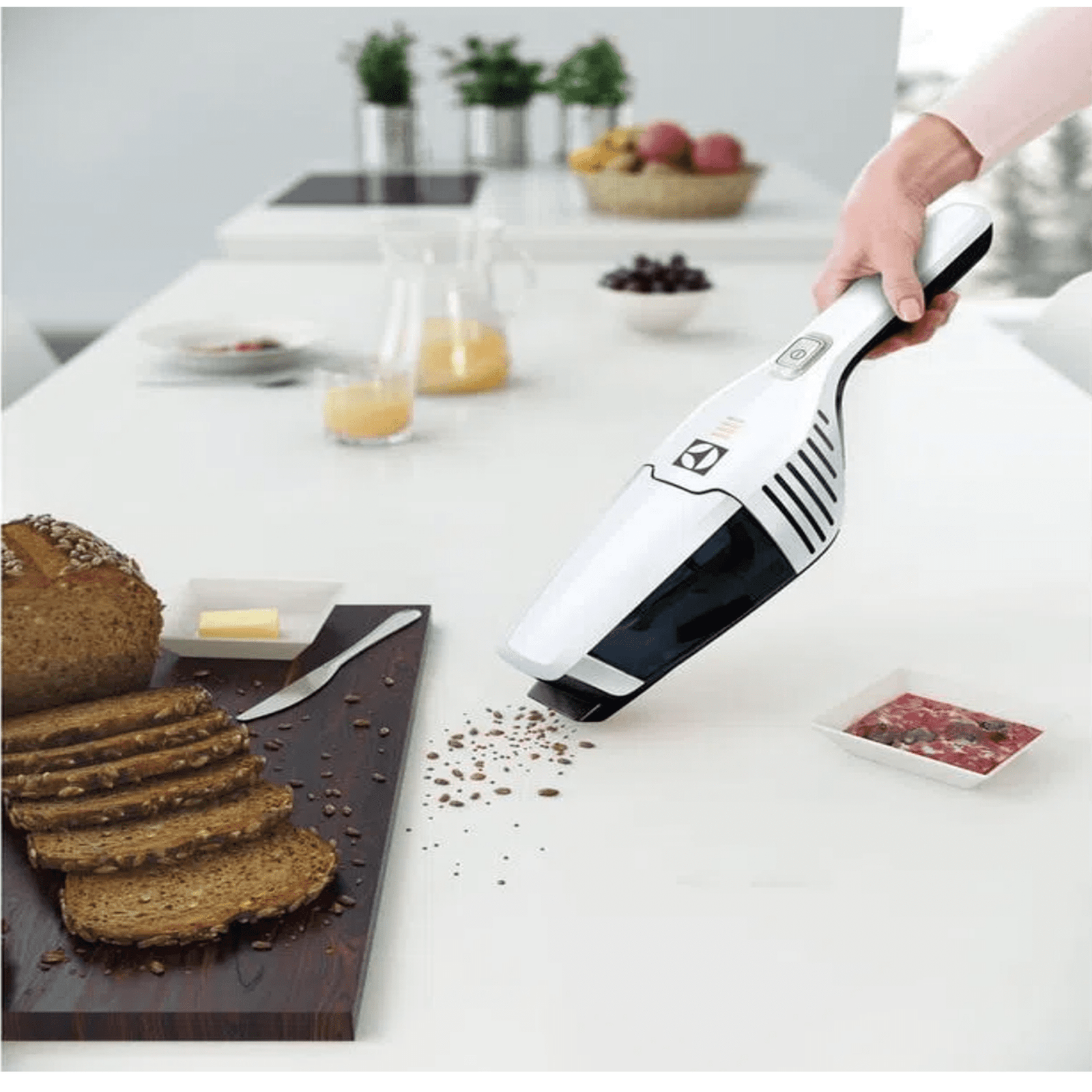 Aspiradora Inalámbrica 2 en 1 Ergo21 – Electrolux – My Home Solutions
